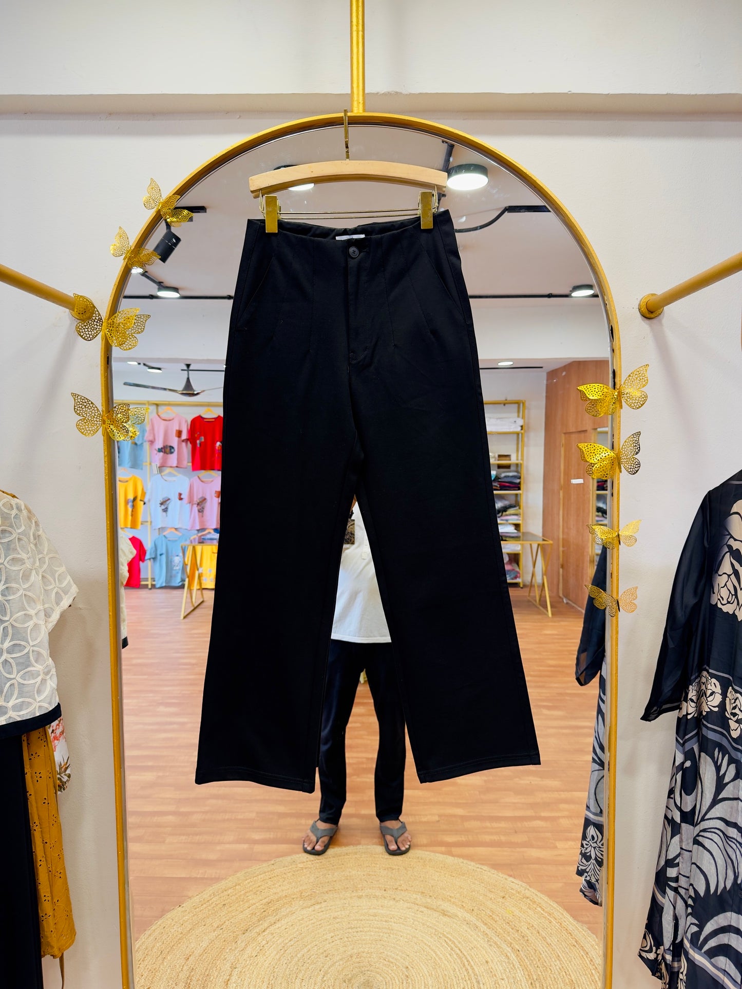 BEST SELLING FORMAL CUM COMFIRTABLE IMPORTED PANT