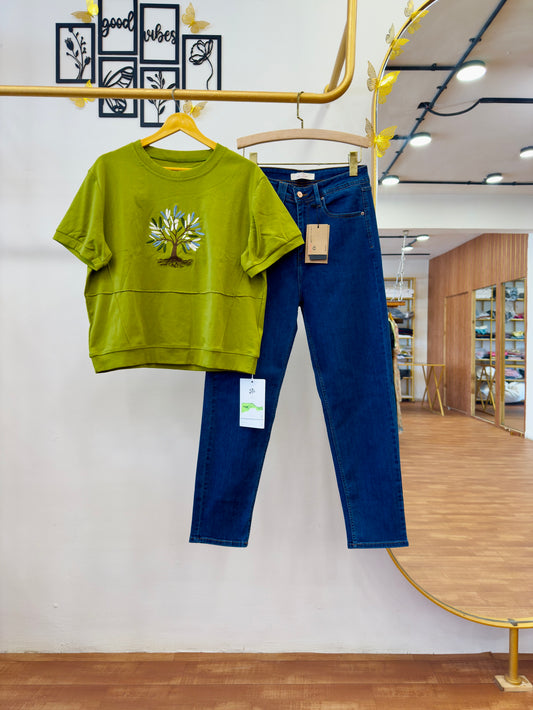 Tree Embroidery Tshirt With Mom Fit Dblues Denim Pant