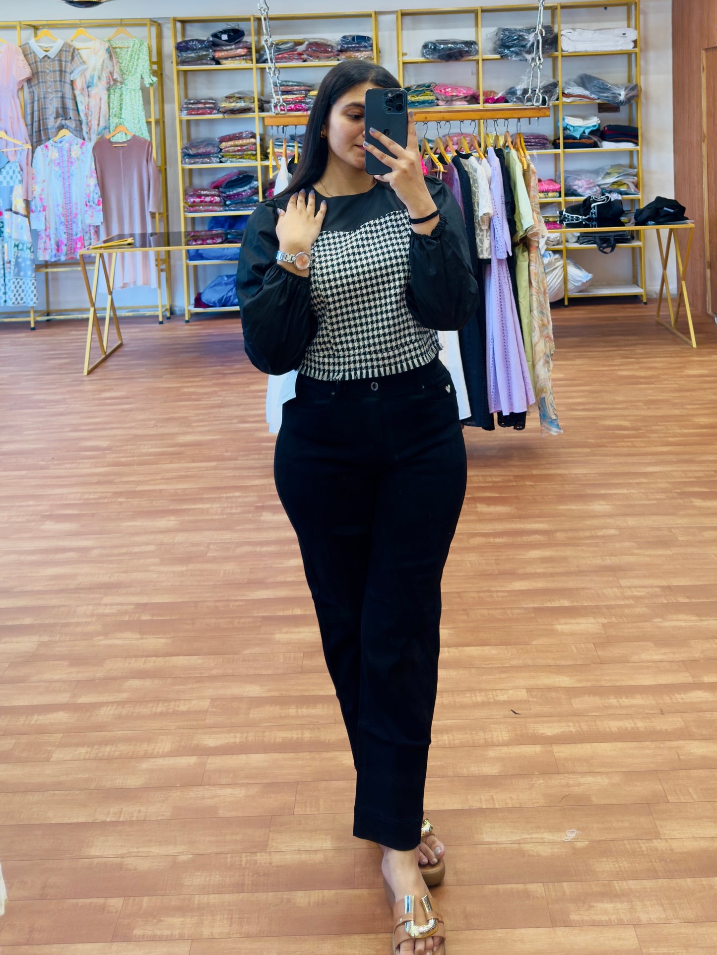 Chex Pattern Black Top With Dblues Black Momfit Denim Pant