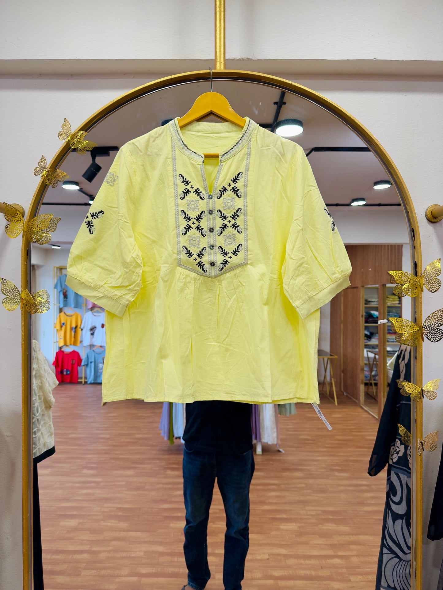 COTTON EMBROIDERY TOP
