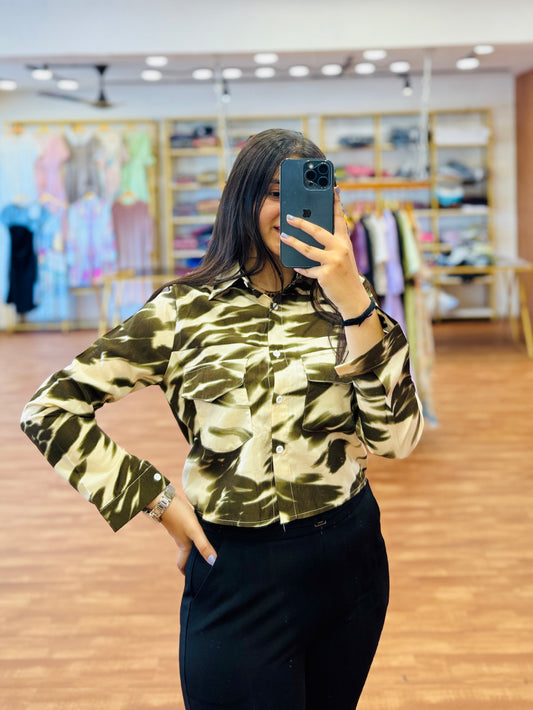 TIGER PRINT SHIRT WITH BELL BOTTOM PANT PAIR